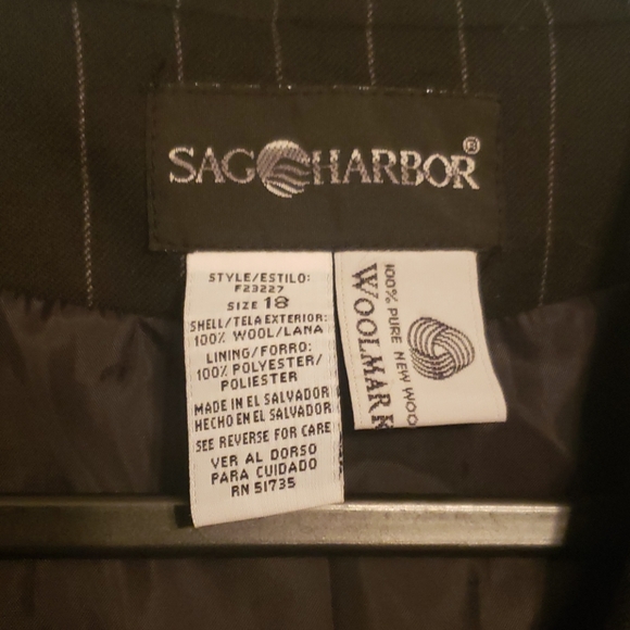 Wool blazer - Picture 2 of 4